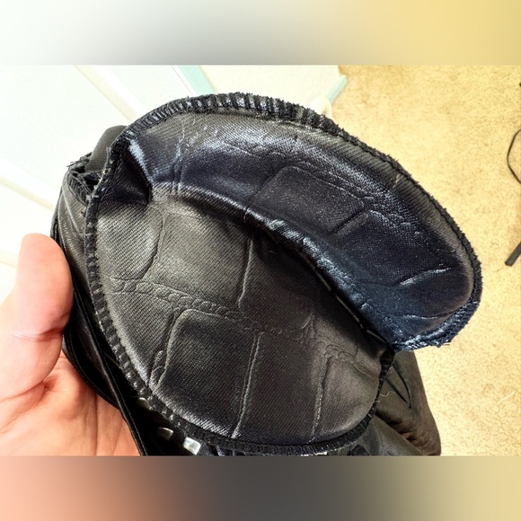 Vintage 80s 90s Hand Decorated Faux Croc Cropped KISS Biker Jacket Medium - Picture 6 of 7